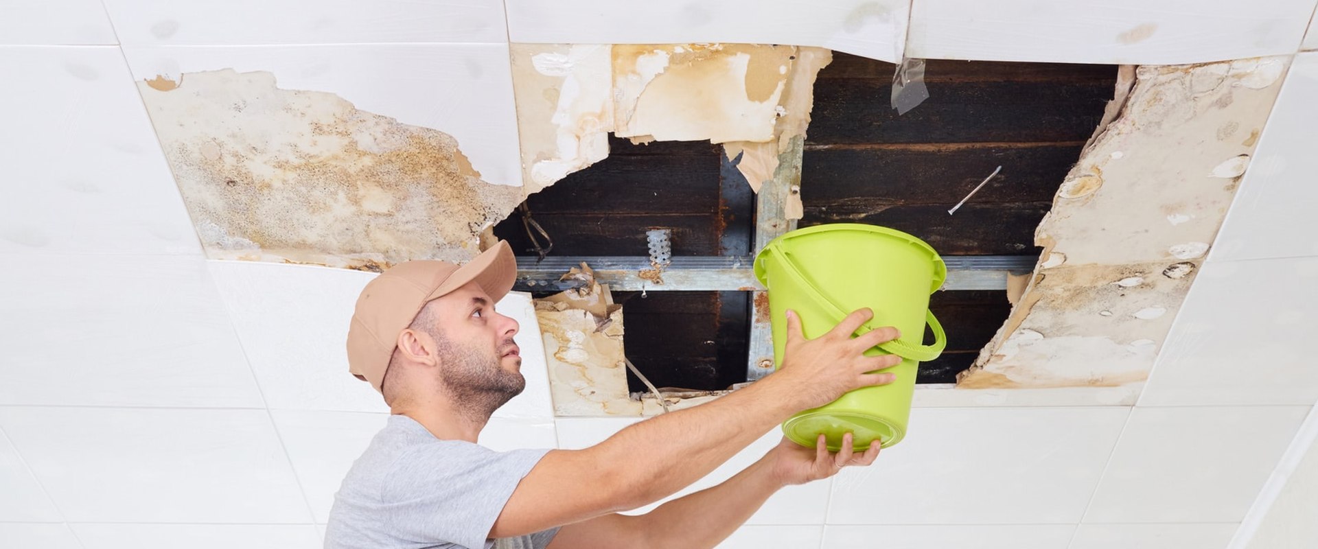 What Does a Water Damage Restoration Company Do?